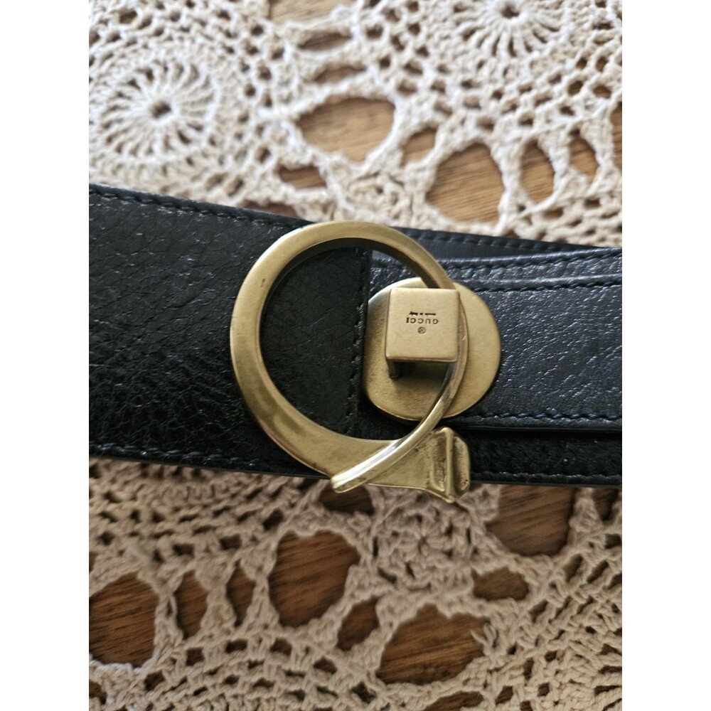 Gucci Black Leather Belt with Gold Circular Buckle